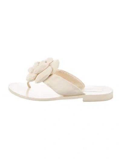 Pre-owned Chanel Interlocking Cc Logo Suede Flip Flops In Neutrals