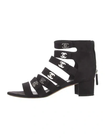 Pre-owned Chanel Interlocking Cc Logo Suede Gladiator Sandals In Black
