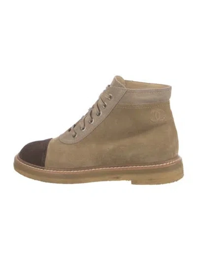 Pre-owned Chanel Interlocking Cc Logo Suede Lace-up Boots In Neutral