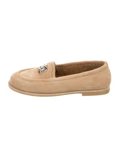 Pre-owned Chanel Interlocking Cc Logo Suede Loafers In Neutral