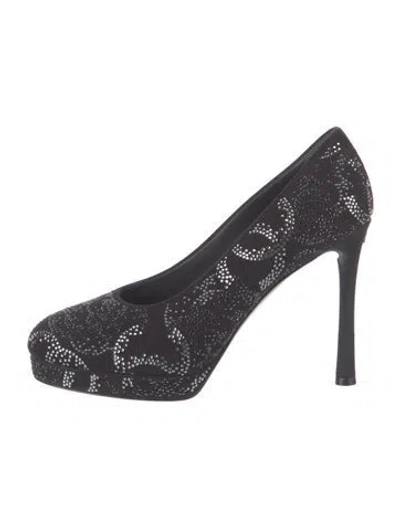 Pre-owned Chanel Interlocking Cc Logo Suede Pumps In Black