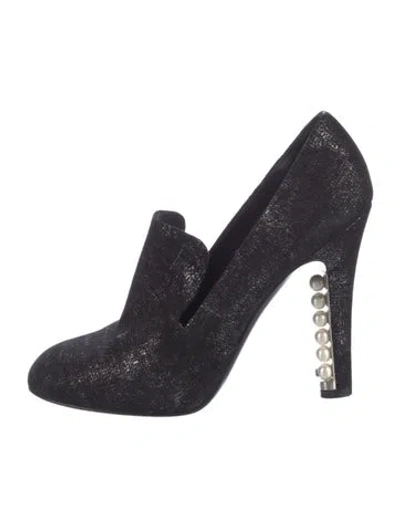 Pre-owned Chanel Interlocking Cc Logo Suede Pumps In Blue