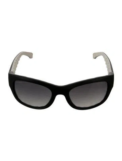 Pre-owned Chanel Interlocking Cc Logo Sunglasses In Black