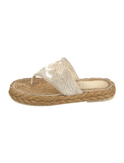 Pre-owned Chanel Interlocking Cc Logo Terry Cloth Flip Flops In White