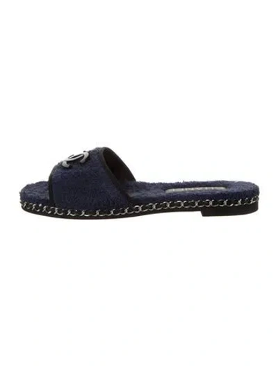 Pre-owned Chanel Interlocking Cc Logo Terry Cloth Slides In Blue