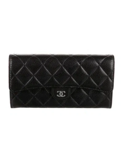 Pre-owned Chanel Interlocking Cc Logo Trifold Wallet In Black