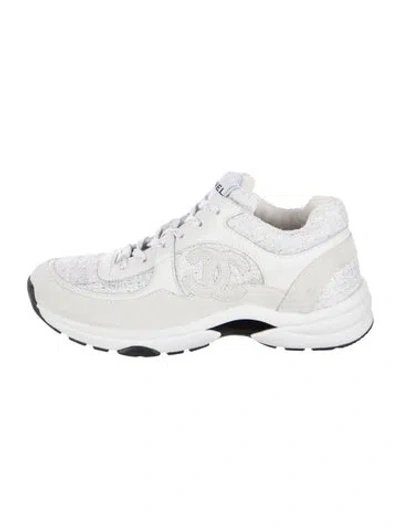 Pre-owned Chanel Interlocking Cc Logo Tweed Athletic Sneakers In White