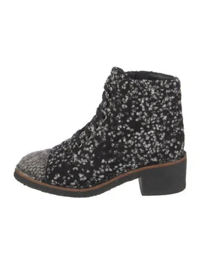 Pre-owned Chanel Interlocking Cc Logo Tweed Boots In Black