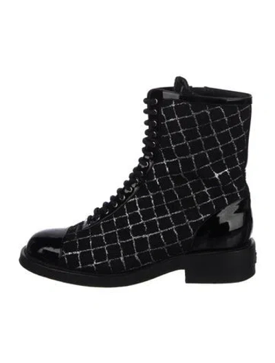 Pre-owned Chanel Interlocking Cc Logo Tweed Combat Boots In Multi
