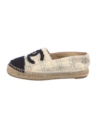 Pre-owned Chanel Interlocking Cc Logo Tweed Espadrilles
