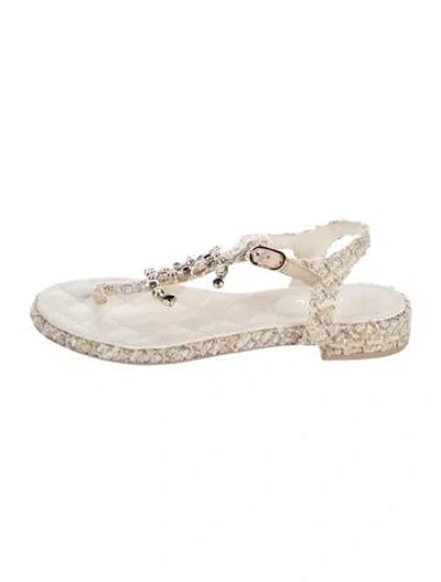 Pre-owned Chanel Interlocking Cc Logo Tweed Espadrilles In Neutral