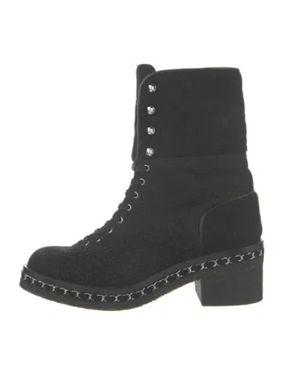 Pre-owned Chanel Interlocking Cc Logo Tweed Lace-up Boots In Black