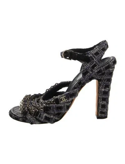 Pre-owned Chanel Interlocking Cc Logo Tweed Sandals In Blue