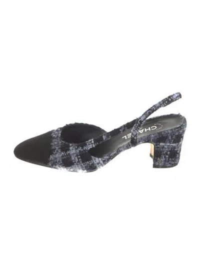 Pre-owned Chanel Interlocking Cc Logo Tweed Slingback Pumps In Blue