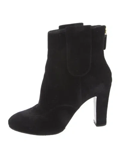 Pre-owned Chanel Interlocking Cc Logo Velvet Boots In Black