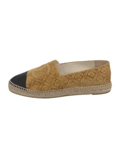 Pre-owned Chanel Interlocking Cc Logo Velvet Espadrilles In Yellow