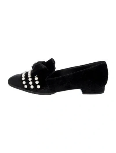 Pre-owned Chanel Interlocking Cc Logo Velvet Loafers In Black