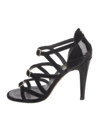 Pre-owned Chanel Interlocking Cc Logo Velvet Sandals In Black