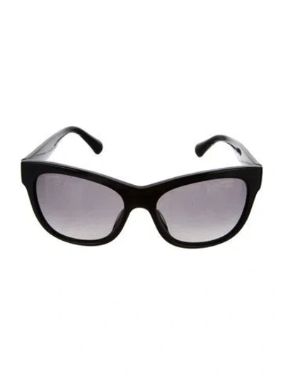 Pre-owned Chanel Interlocking Cc Logo Wayfarer Sunglasses In Black
