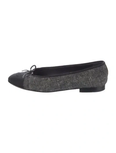 Pre-owned Chanel Interlocking Cc Logo Wool Ballet Flats In Gray