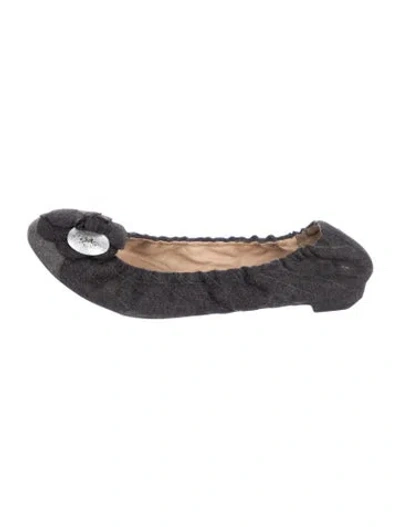 Pre-owned Chanel Interlocking Cc Logo Wool Ballet Flats In Gray