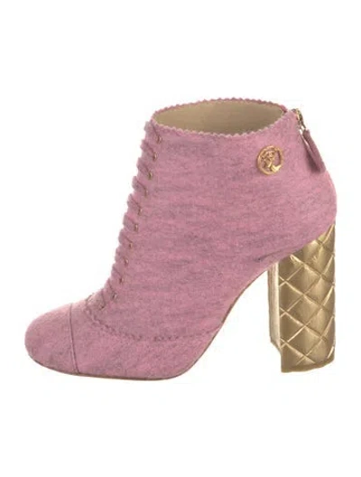 Pre-owned Chanel Interlocking Cc Logo Wool Lace-up Boots
