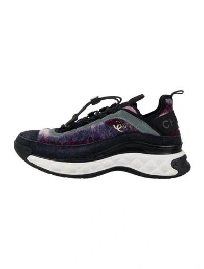Pre-owned Chanel Interlocking Cc Logo Wool Sneakers In Purple