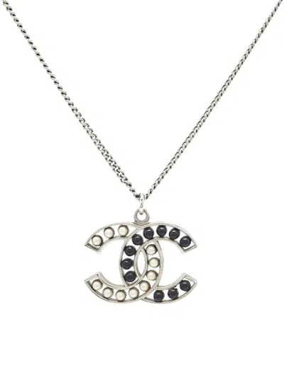 Pre-owned Chanel Interlocking Cc Necklace
