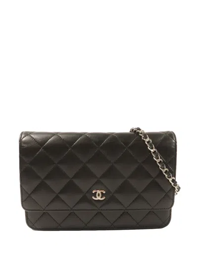 Pre-owned Chanel Interlocking Cc Quilted Shoulder Bag In Black