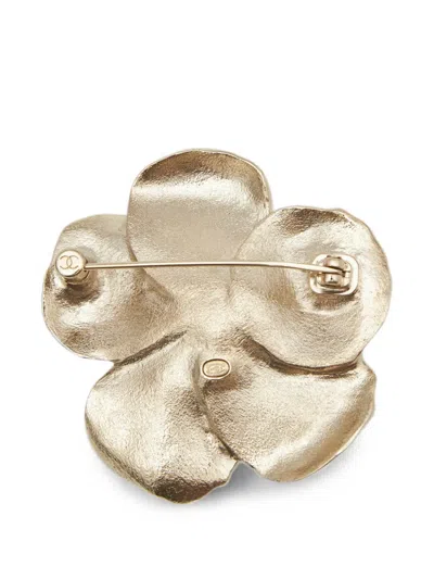Pre-owned Chanel Interlocking-cc Brooch In Gold