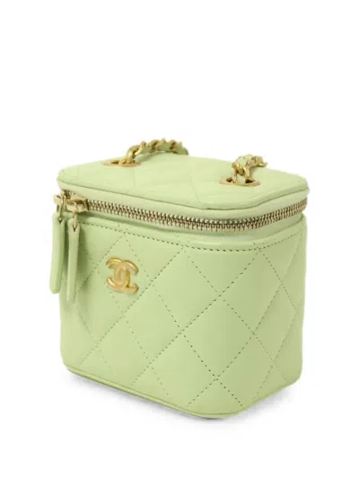 Pre-owned Chanel Interlocking-cc Shoulder Bag In Green