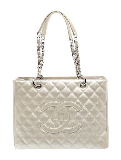 Pre-owned Chanel Iridescent Grand Shopping Tote In Silver