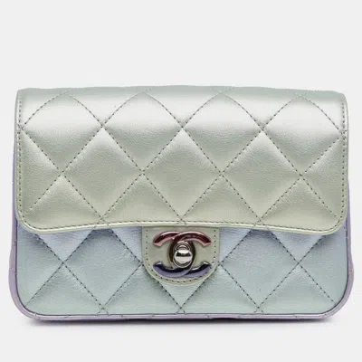 Pre-owned Chanel Iridescent Lambskin Wristlet Clutch Bag In Green
