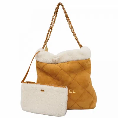 Pre-owned Chanel Ivory Leather Shoulder Bag () In Multi