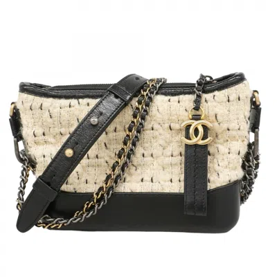 Pre-owned Chanel Ivory Tweed Shoulder Bag () In Multi