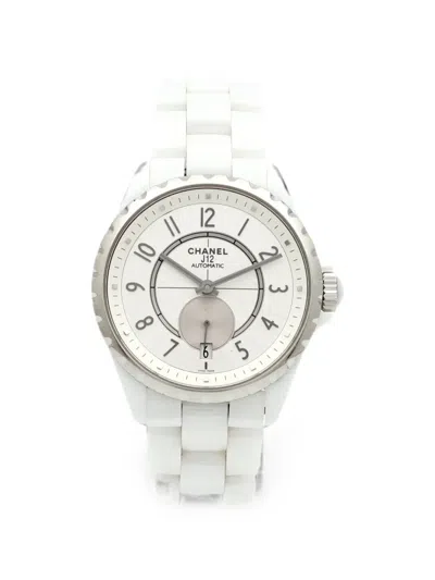 Pre-owned Chanel J12 Ceramic 38mm Watch In White