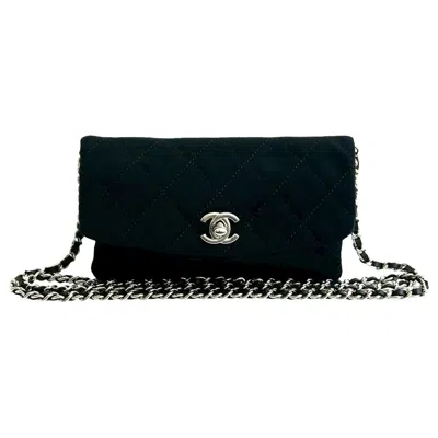 Pre-owned Chanel Jersey Shoulder Bag () In Black