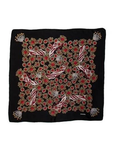 Pre-owned Chanel Jewels Silk Scarf In Black