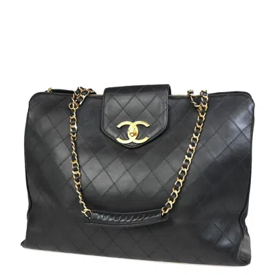 Pre-owned Chanel Jumbo Black Leather Shoulder Bag ()