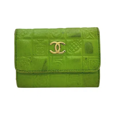 Pre-owned Chanel Keycase () In Green