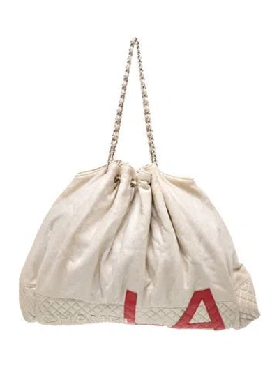 Pre-owned Chanel La Cabas Tote In Neutral