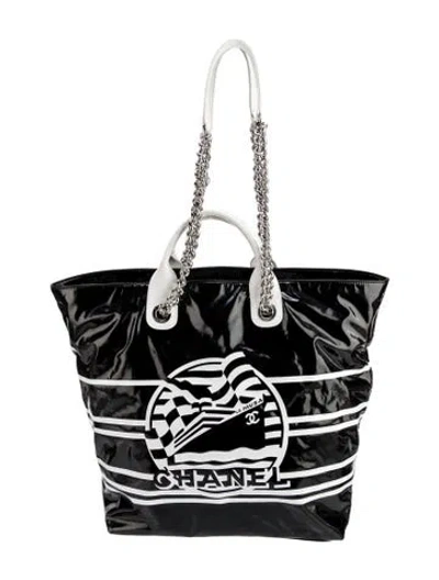 Pre-owned Chanel La Pausa Bay Shopping Tote In Black
