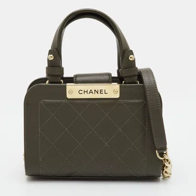 Pre-owned Chanel Label Click Mini Olive Green Quilted Leather Shopping Tote