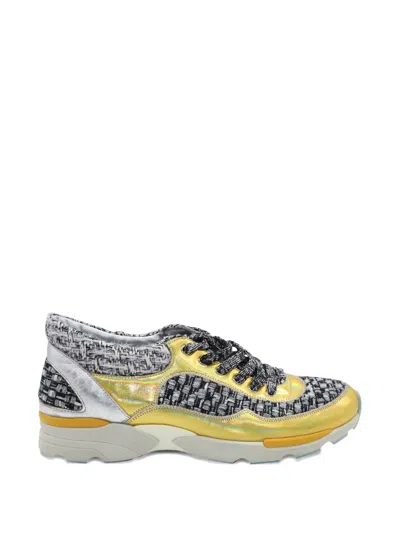 Pre-owned Chanel Lace-up Sneakers In Yellow