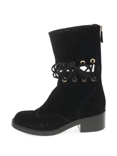 Pre-owned Chanel Lace-up Ankle Boots In Black