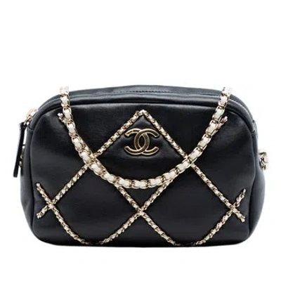 Pre-owned Chanel Lambskin Cc Lambskin Chain Embellished Camera Bag In Black