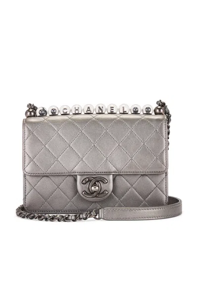 Pre-owned Chanel Lambskin Flap Bag In Silver