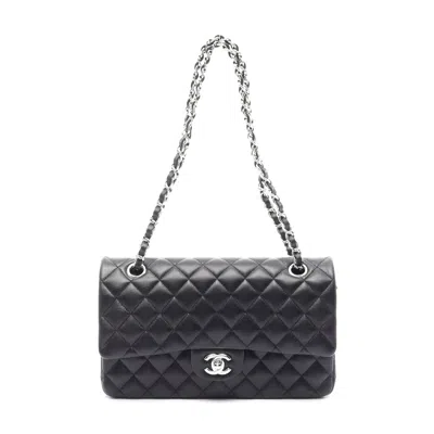 Pre-owned Chanel Lambskin Matelasse Flap Shoulder Bag In Black