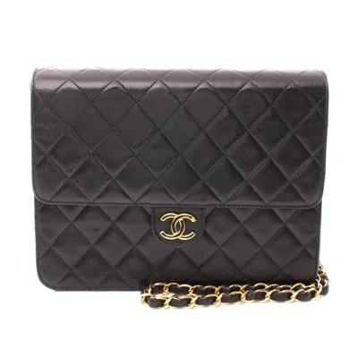 Pre-owned Chanel Lambskin Matelasse Shoulder Bag Black