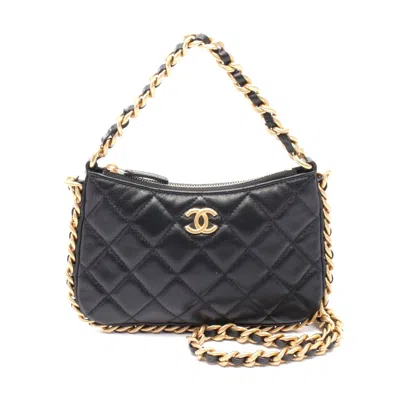Pre-owned Chanel Lambskin Matelasse Shoulder Bag Black